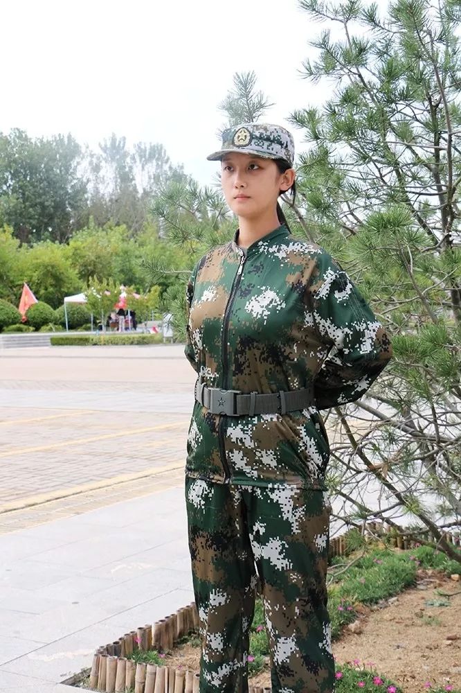 商院风采丨你穿上迷彩服的样子真好看