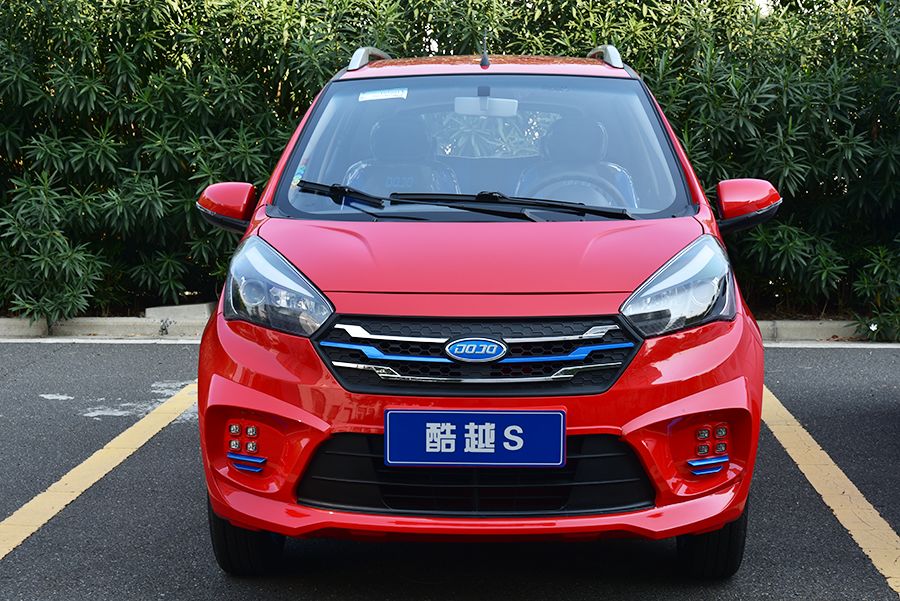 酷越s给孩子不一样的童年陪伴,让重拾童年回忆的大人,与孩子一起,撑起