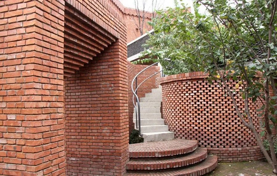 再一次把红砖玩了下