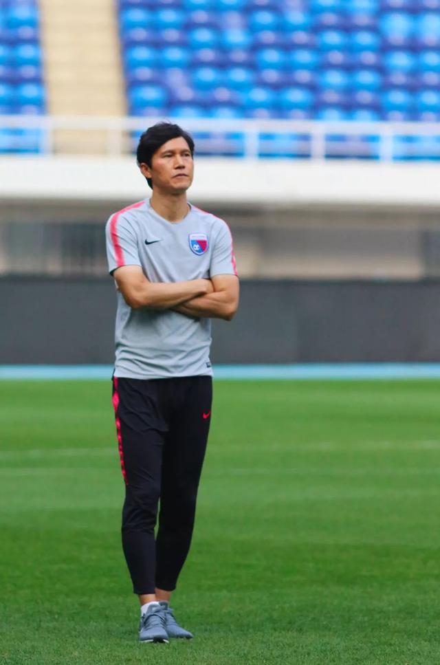 更为讽刺的是,原本与国安一战赛前,将为获得八月中超最佳门将的张鹭