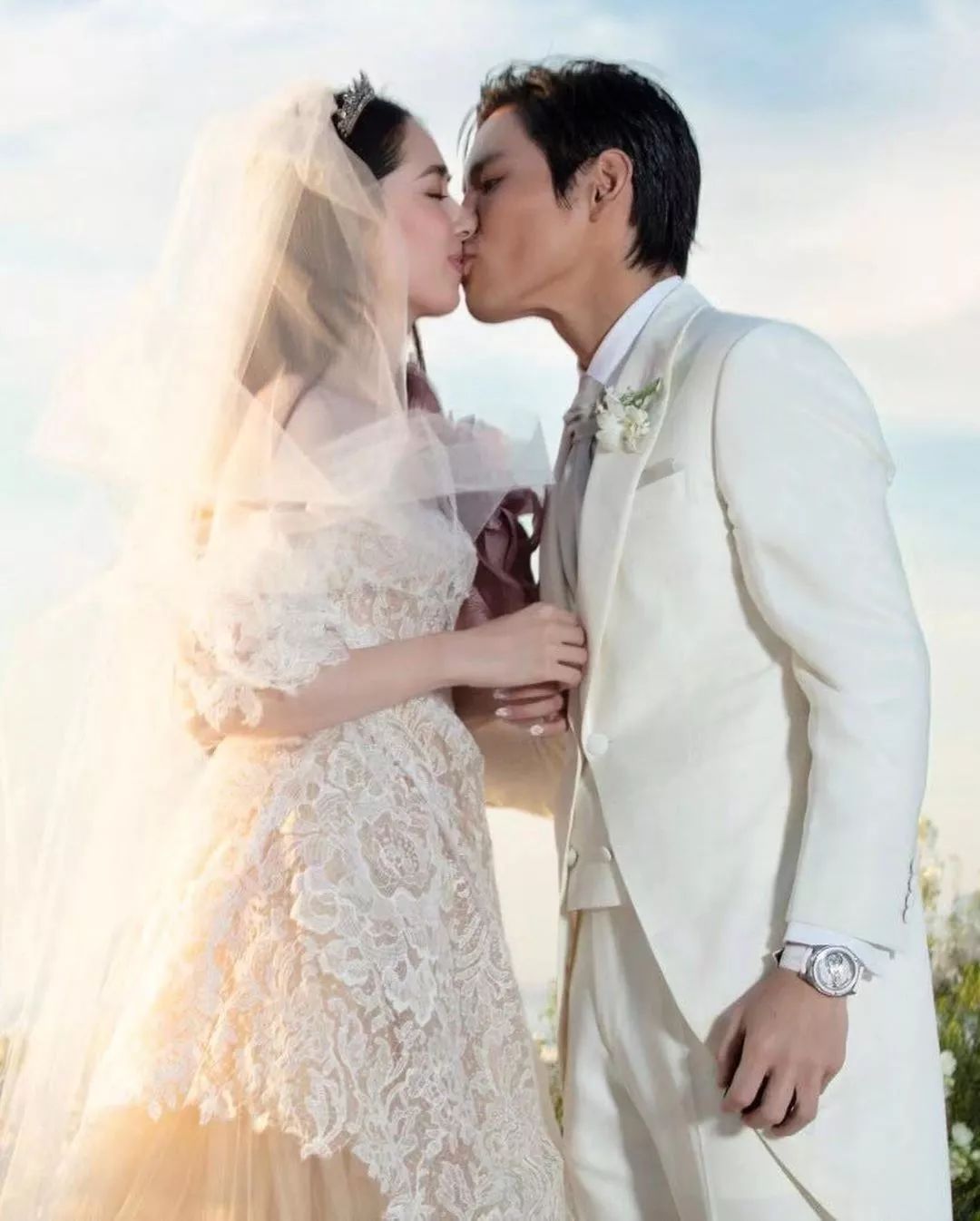 郭碧婷向佐大型偶像剧开新篇章啦