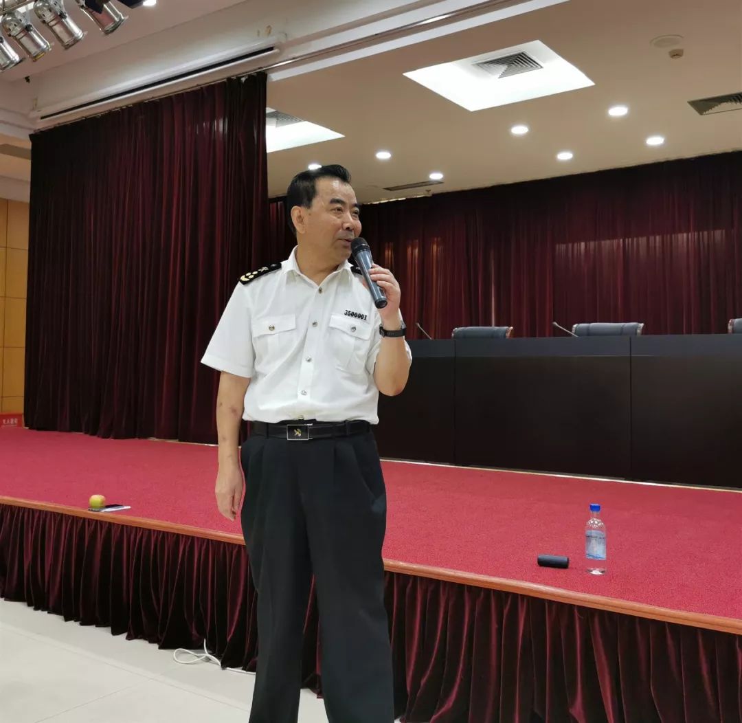 庆祝七十华诞唱响海关之声福州海关百人合唱团斩获省直机关合唱比赛
