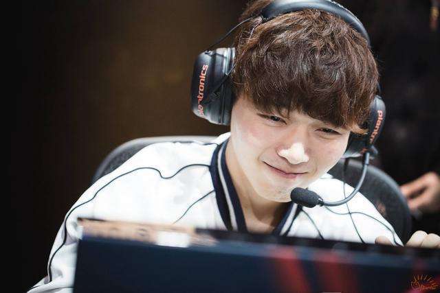 s9汇集了skt的五任上单选手唯独缺少了marin