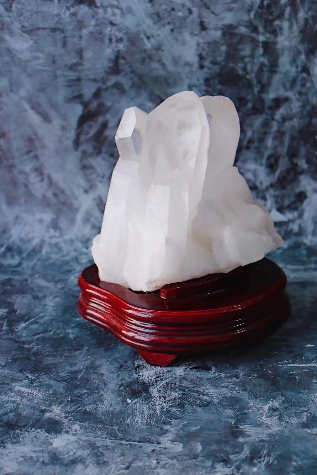 白水晶使用方法白水晶簇如何辨真伪