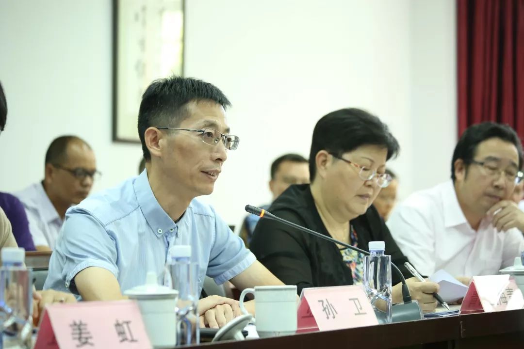 关注 新时代61新征程61新发展—上海市"强校工程"一片区交流