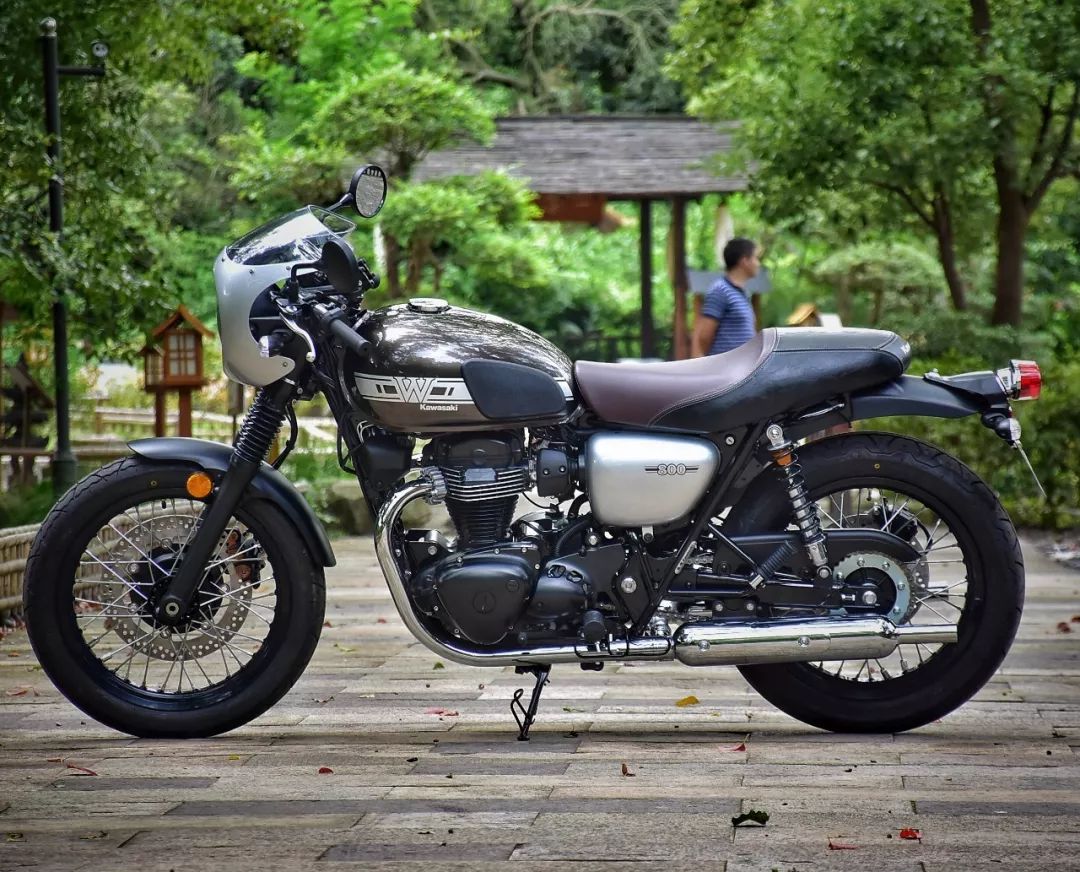 进口售价108900元起传承经典的川崎w800国内上市