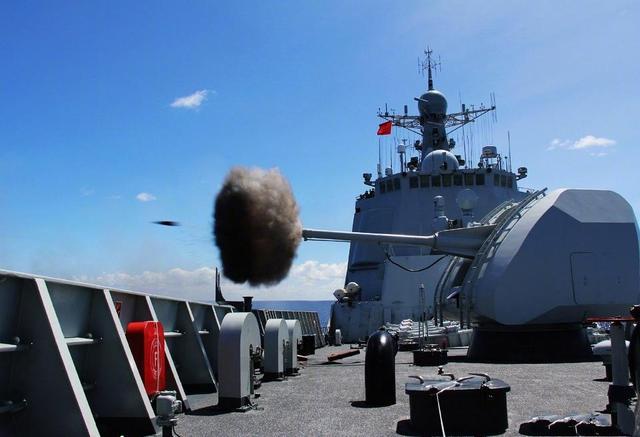 南昌舰大驱主炮火力强大足以超过陆军一个炮兵营