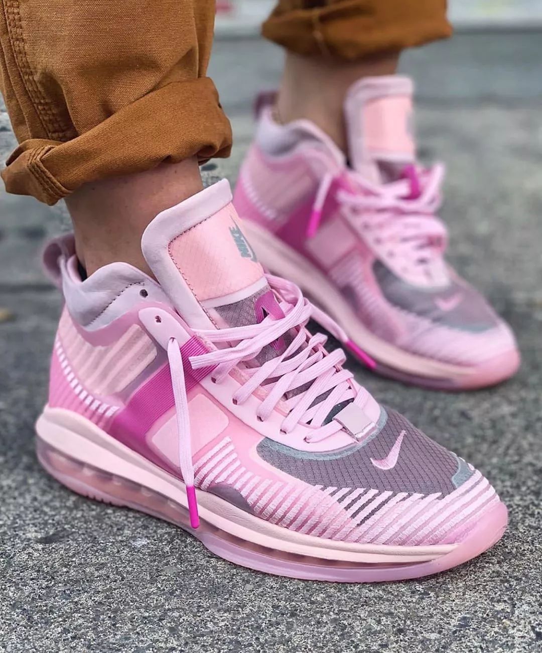 john elliott x nike lebron icon tulip pinknike air max 1air