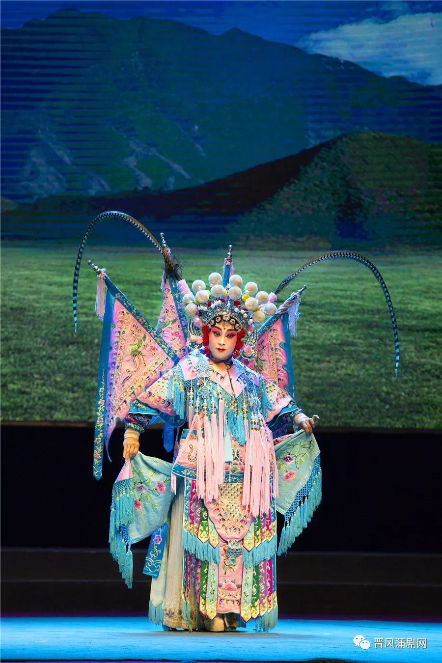 杨家巾帼威名扬——万荣县蒲剧团《穆桂英挂帅》观感