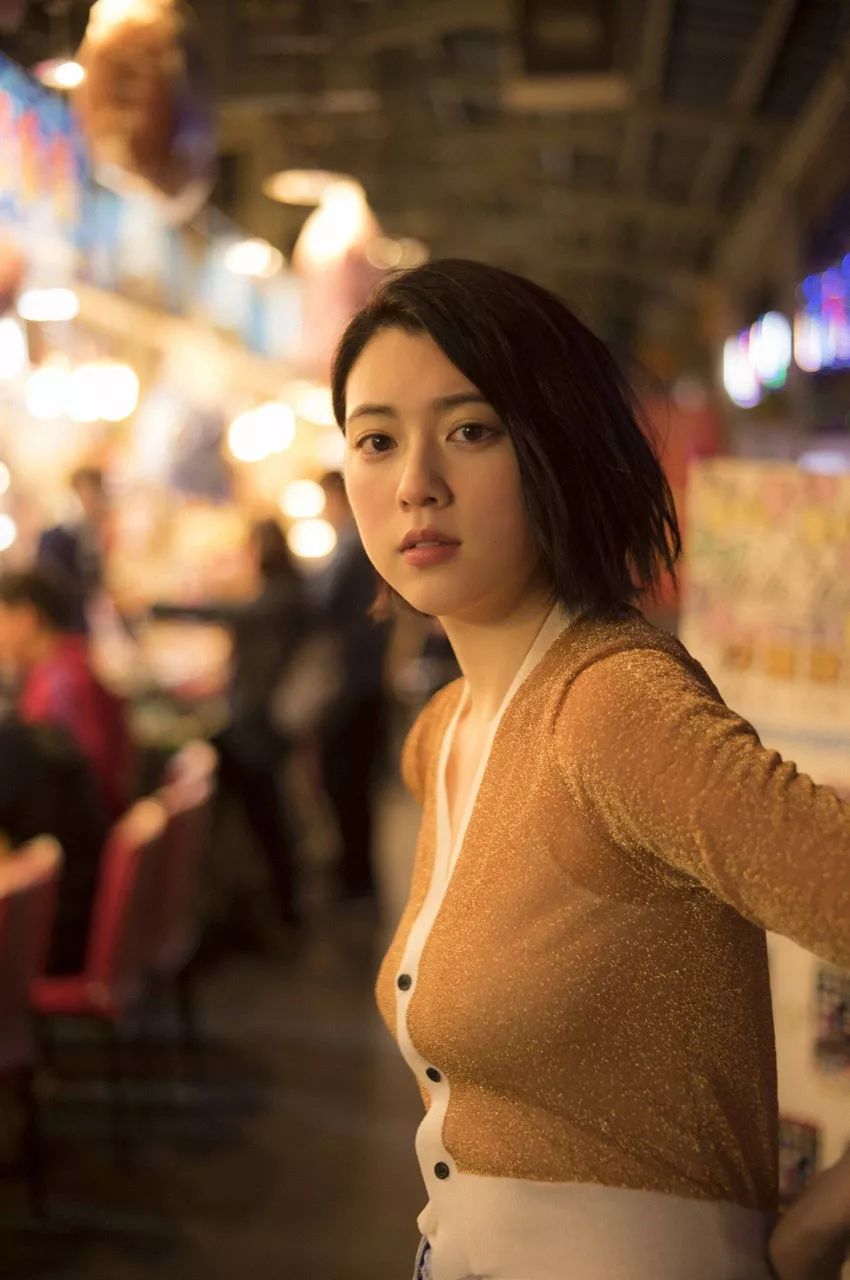 周杰伦mv女主再被曝,身材辣到爆,胸大腿长让人傻眼!