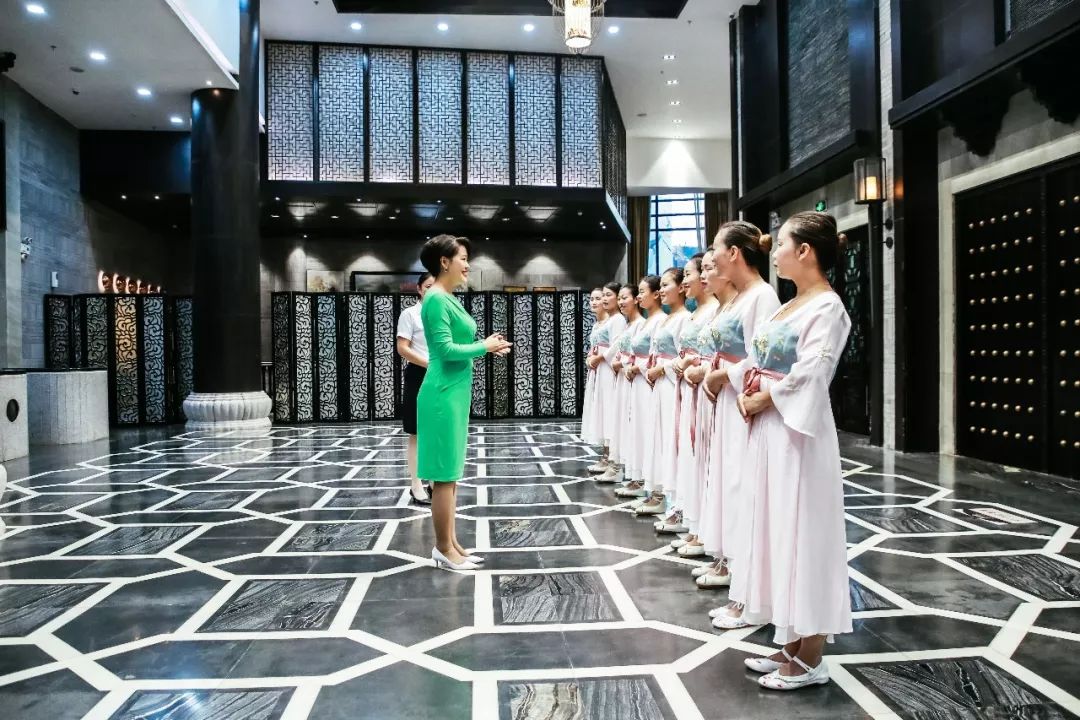 欧美及东南亚6国销售精英国际礼仪培训3,总经理总助高端商务礼仪区域