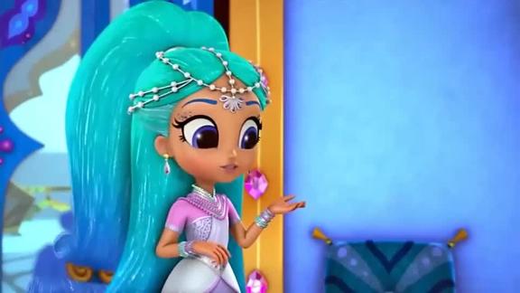 赛米拉公主给了莉娅一条特别的项链