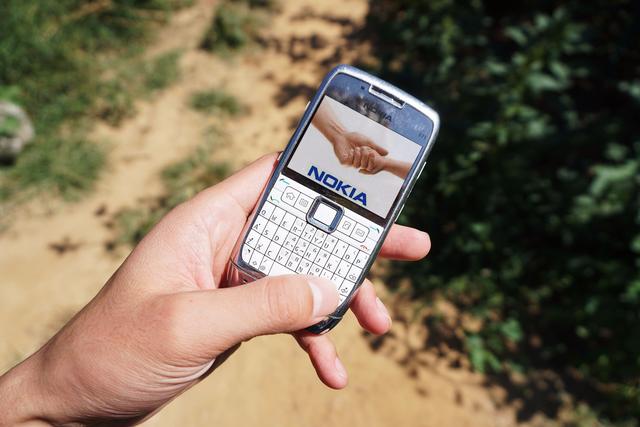 十年的回忆,十年前的诺基亚e71,留给我们我们就只有情怀_手机