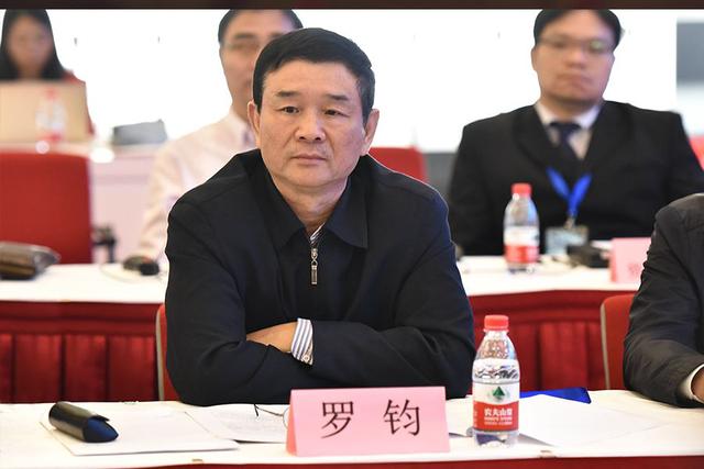 最高人民法院办公厅原巡视员于新年谈2019上海医美新规定