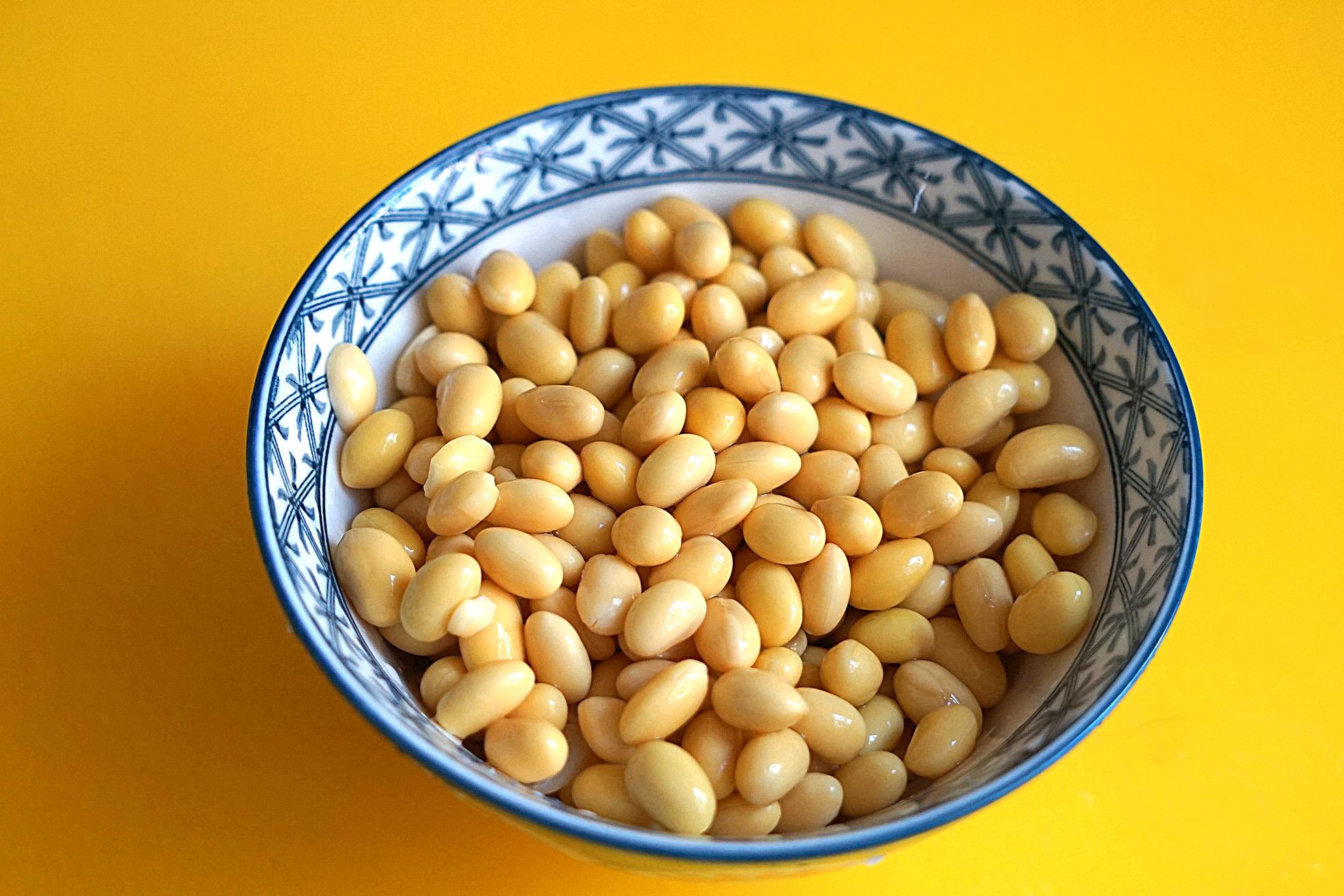 原创大黄鱼我家从不清蒸和黄豆炖闻着就流口水次次光盘不够吃