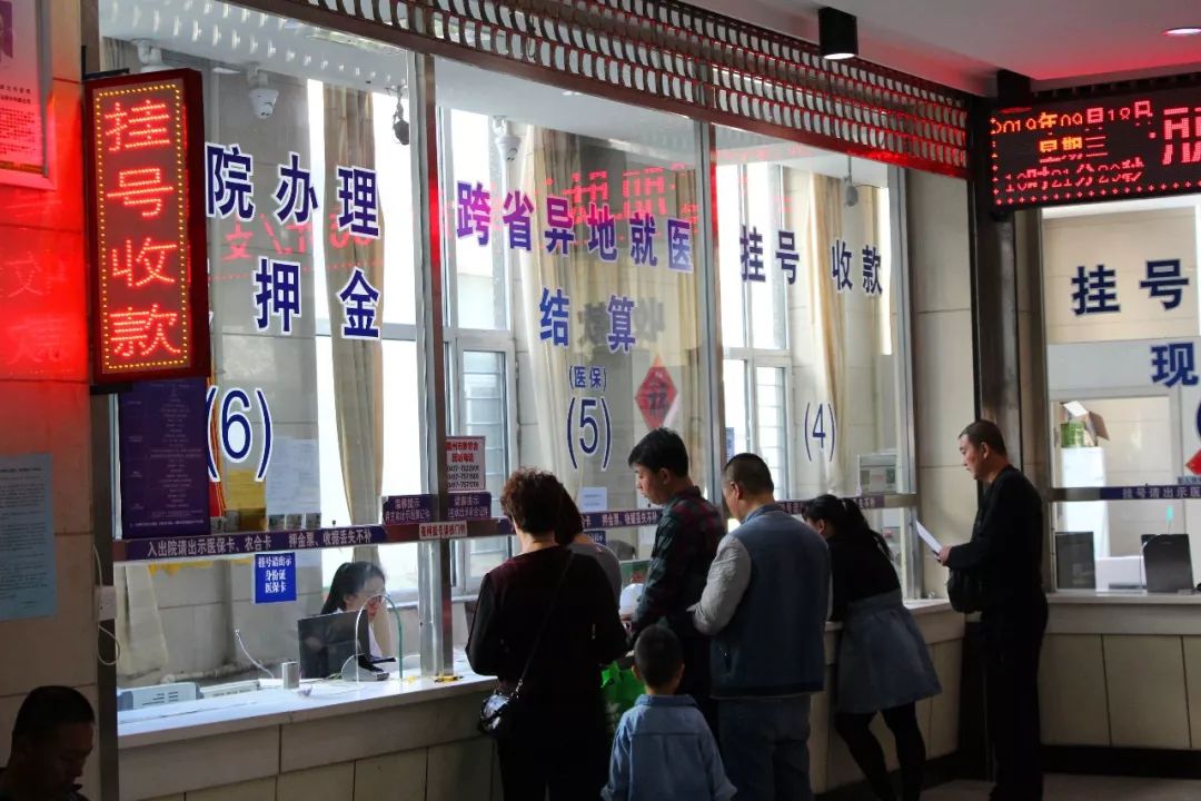 秋分来了鲅鱼圈早晚温差大秋天感冒多发季这个时候流感疫苗该打了