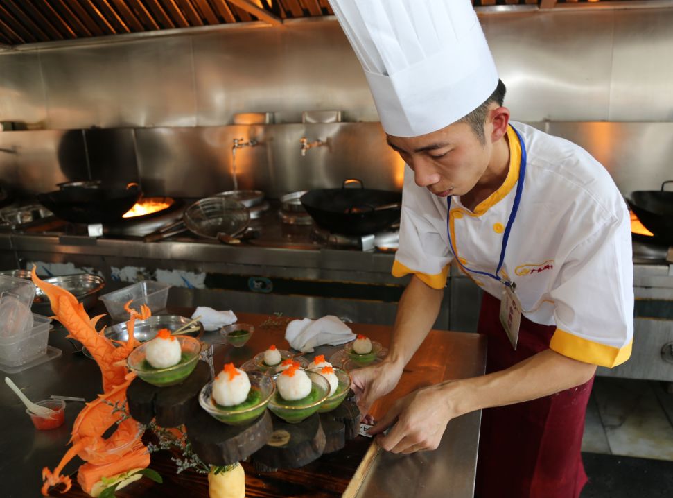 邑菜工程江门市粤菜师傅五邑特色菜技能竞赛在开平隆重举办