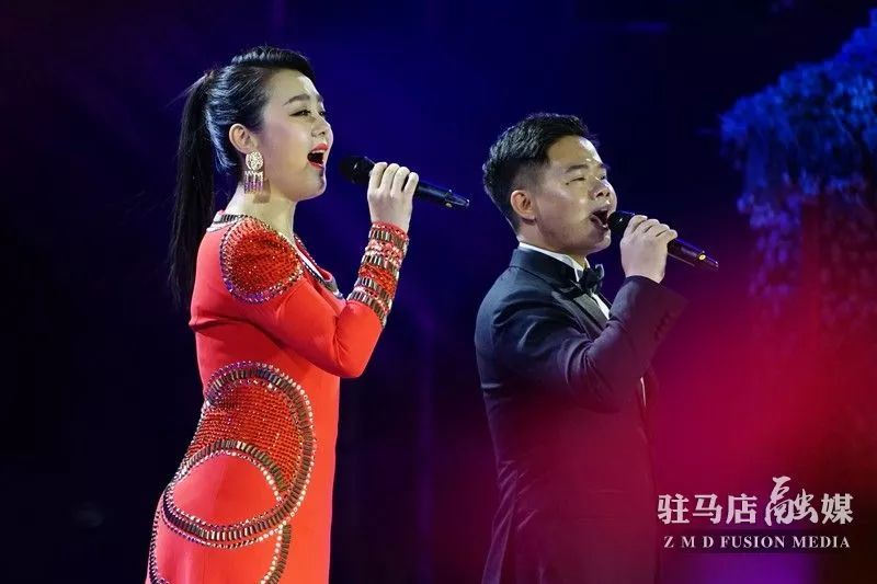 青年歌手徐晶晶,陈家坡演唱歌曲《再见了大别山》著名歌手胡月演唱