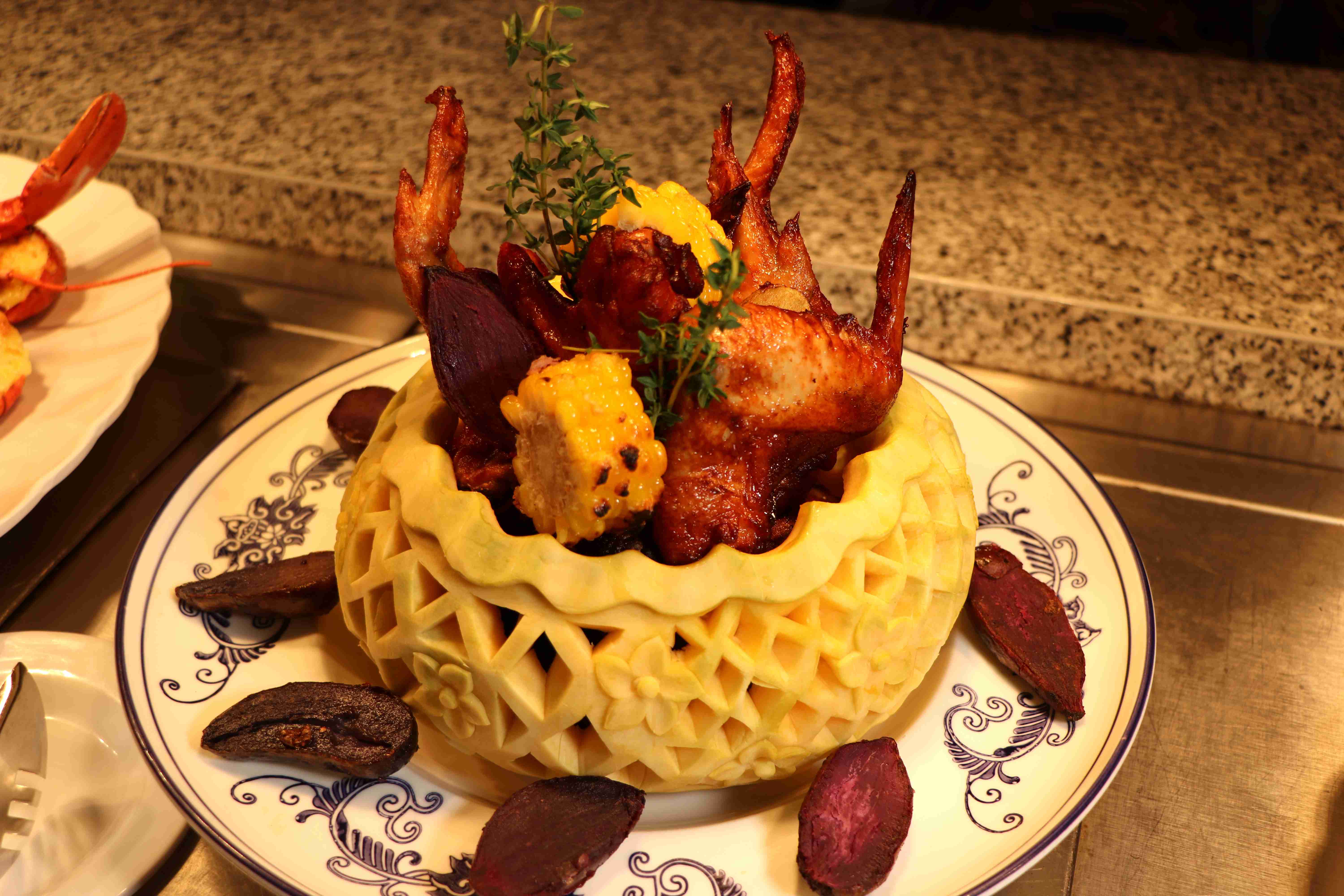 超豪华5星自助餐近百种美食任性吃价格平民超乎你想象