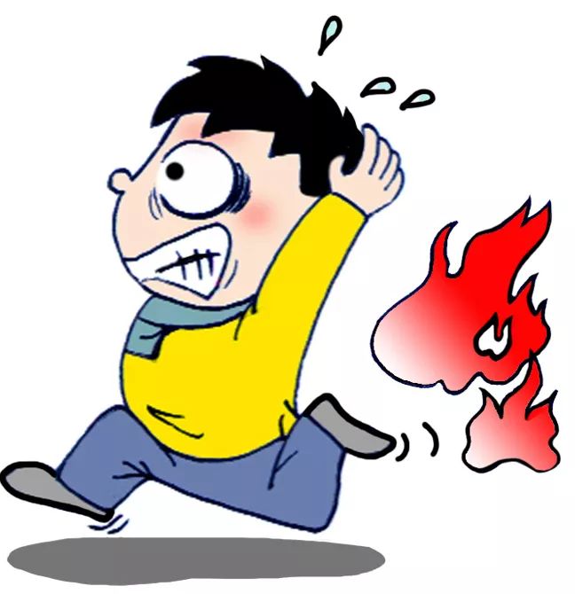 心疼男孩用这个锅煮鸡蛋全身大面积被烧伤