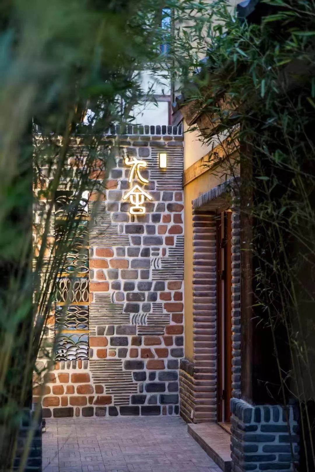 隐藏在西安周边的神仙温泉民宿小院,免费请你住!