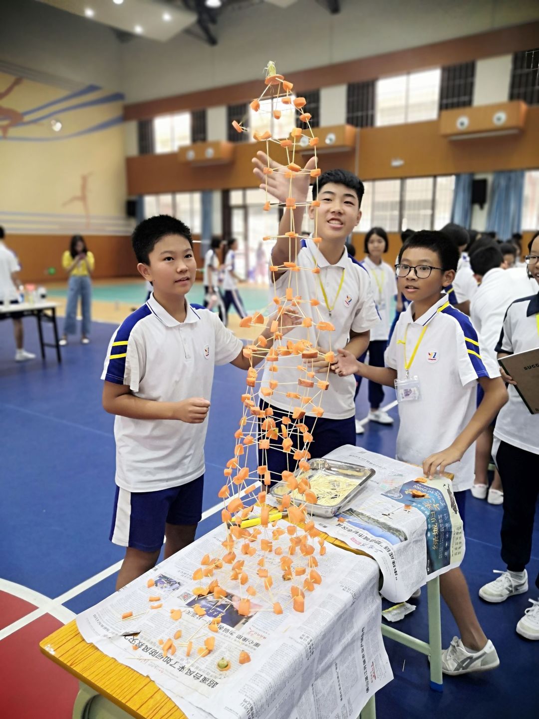 全人教育幸福盐中盐步中学第十六届科技节系列活动之萝卜搭塔挑战赛