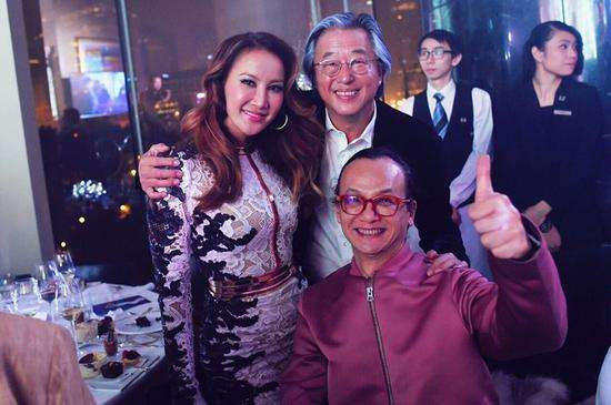 著名写词人赞许蔡徐坤,努力又有才华,别只看外表忽略他内在_姚谦