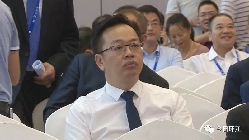 市领导黎丽,潘育伟,唐标文等,县委书记黄荣彪参加推介会暨专场签约