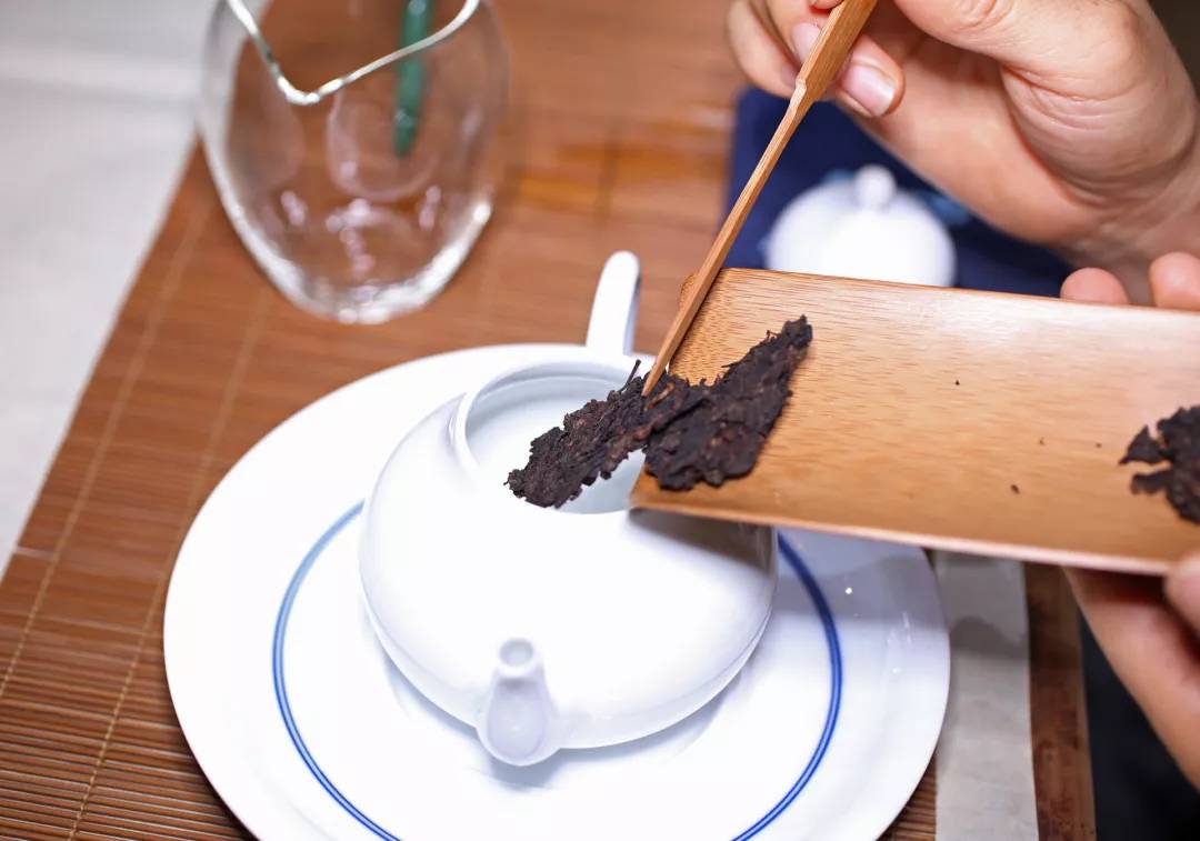 让茶好喝100倍的小动作,你get了吗?