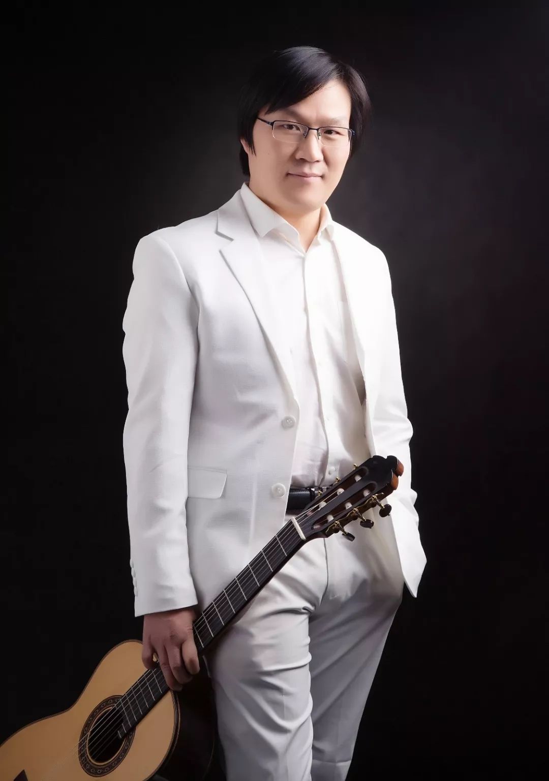 老师,古典吉他和民谣吉他泰州地区要开课了