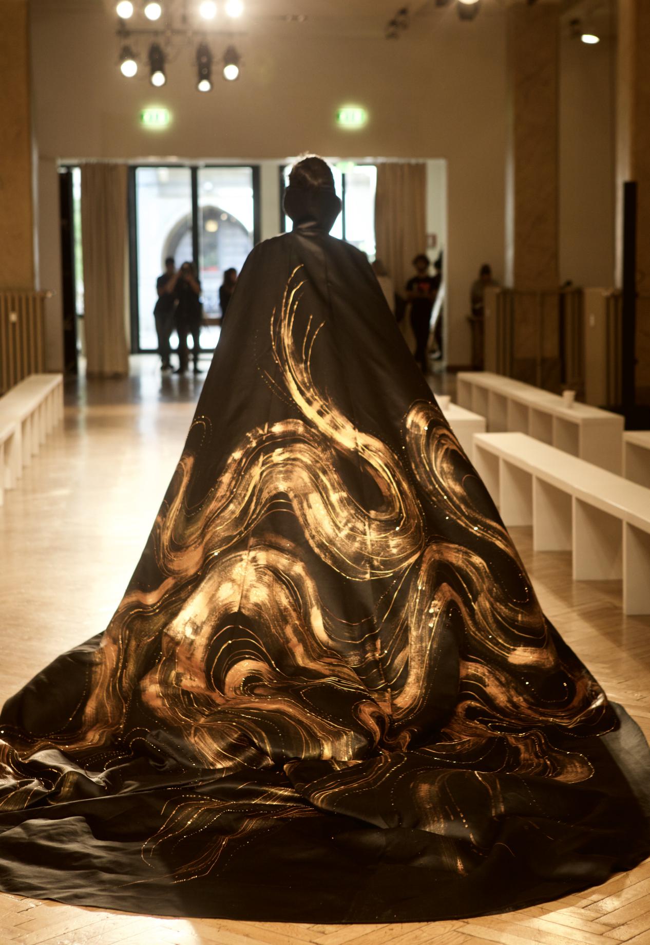 中国奢侈品女装misuity米休缇米兰时装周s/s 2020圆满落幕