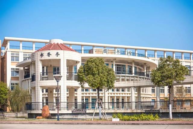 征集为母校献上一份礼物汕头一中115周年校庆头像