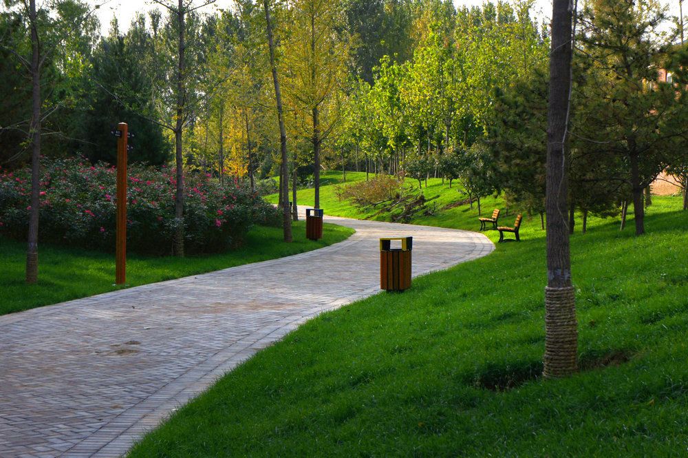 琴湖公园即平谷滨河森林公园,位于平谷新城河,洳河两侧,沿线全长35