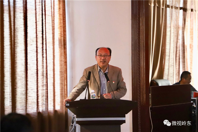 区领导迟国君,李培生,张启鹏,张亚军,刘长胜,王煜,马学兵,于宝生,郭孝