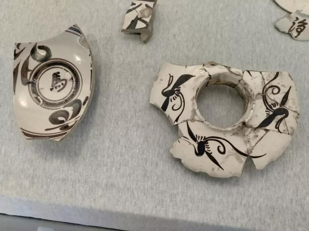 瓷器杂项鉴定专家赵峰(原名赵建华)走进鹤壁窑博物馆,分享鹤壁瓷窑文