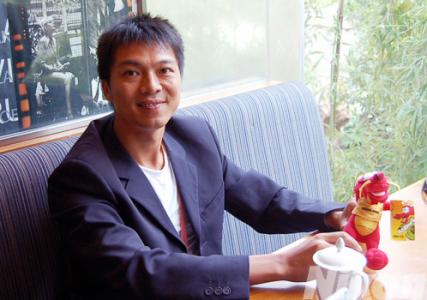 喧嚣的文体圈分手太多,就不能学一学吴玉芳和江嘉良这对老夫妻?