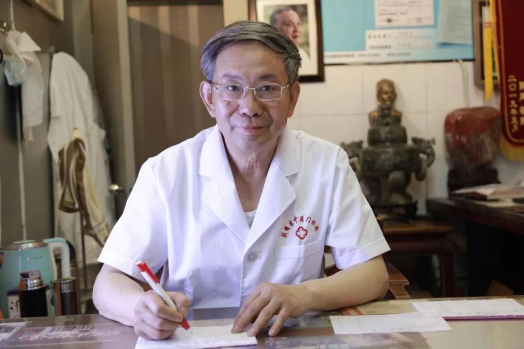 绵阳市涪城区十大名医刘明光妙手神技刘骨科