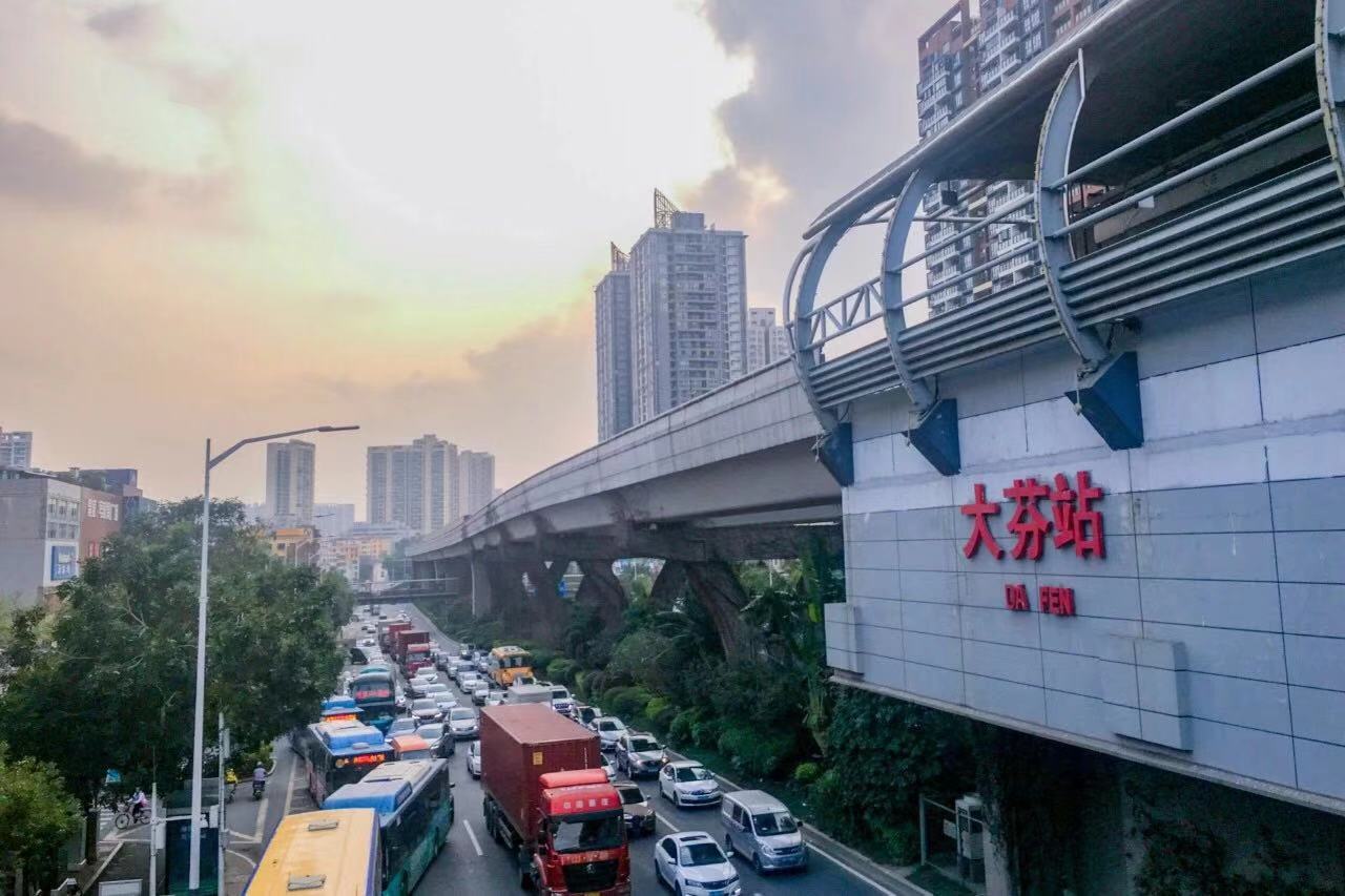 大芬油画村地铁站图片