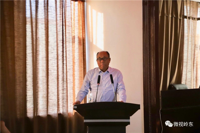 区领导迟国君,李培生,张启鹏,张亚军,刘长胜,王煜,马学兵,于宝生,郭孝