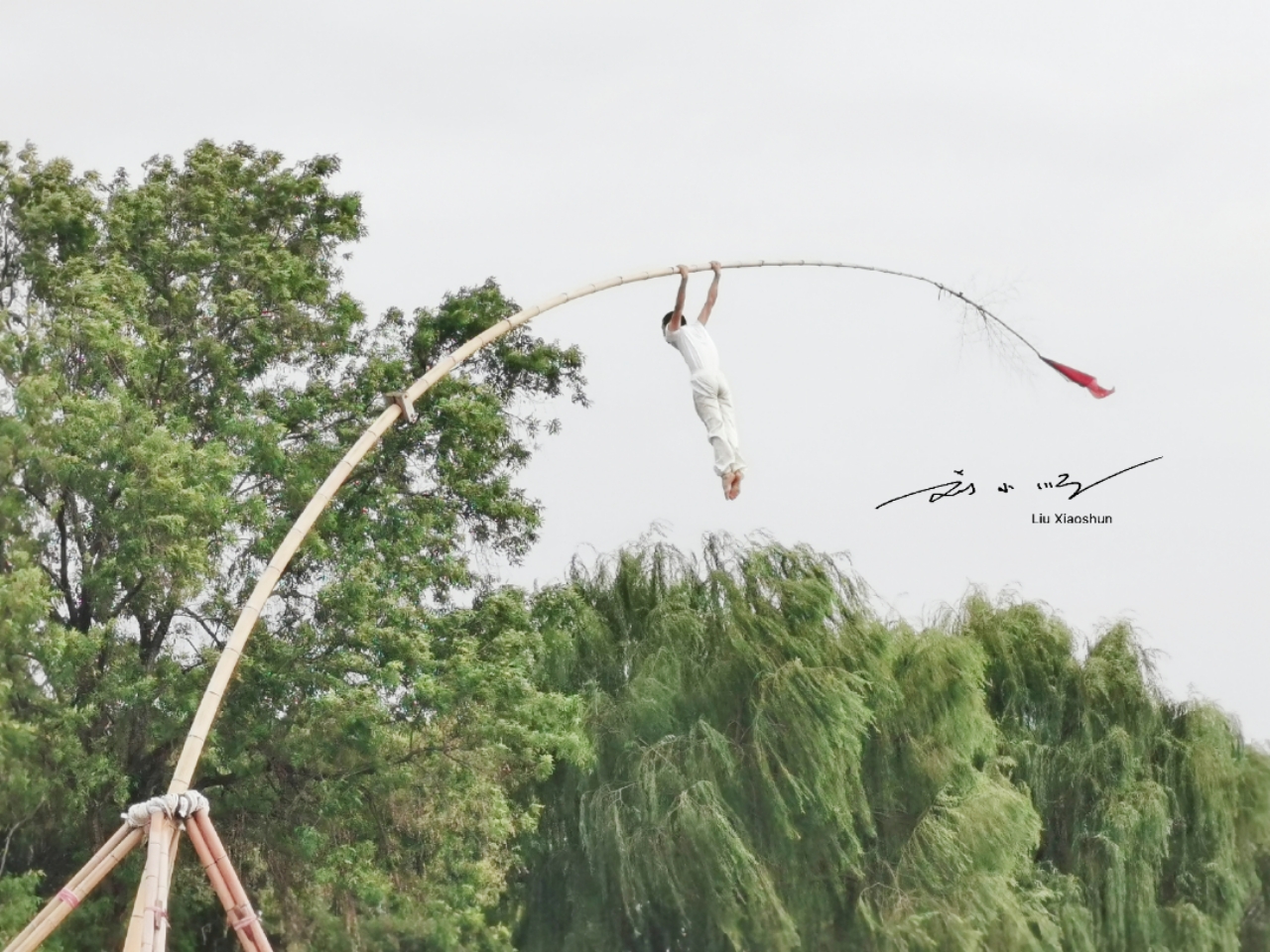原创浙江最惊险的国家非物质文化遗产高空耍杂技竟没有安全保护