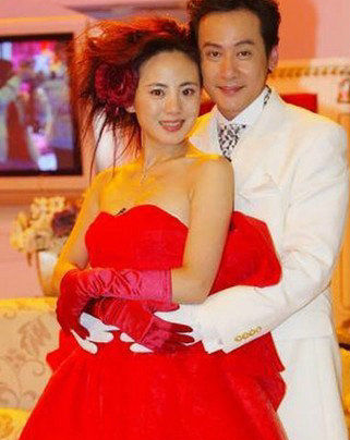 她和丈夫因戏生情结婚没多久就离婚丈夫越来越红她却无戏可拍