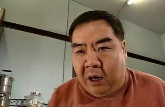 原创68岁肥猫郑则仕糖尿病缠身多年瘦74斤开公司被朋友骗破产