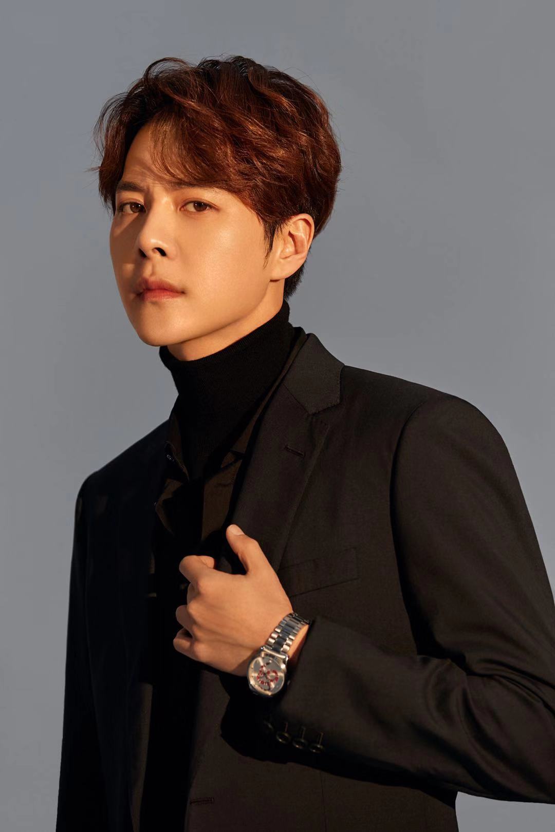 徐海乔质感写真来袭02完全诠释成熟魅力