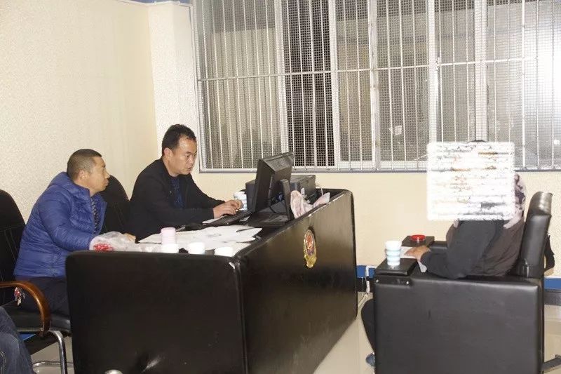 非法拘禁敲诈勒索强迫交易抢劫大理鹤庆这个涉黑团伙被起诉了