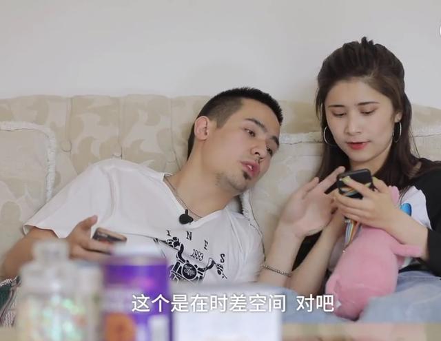 原创揭秘2019脱口秀冠军卡姆徐峥李诞被他逗得笑出眼泪却曾因没人笑
