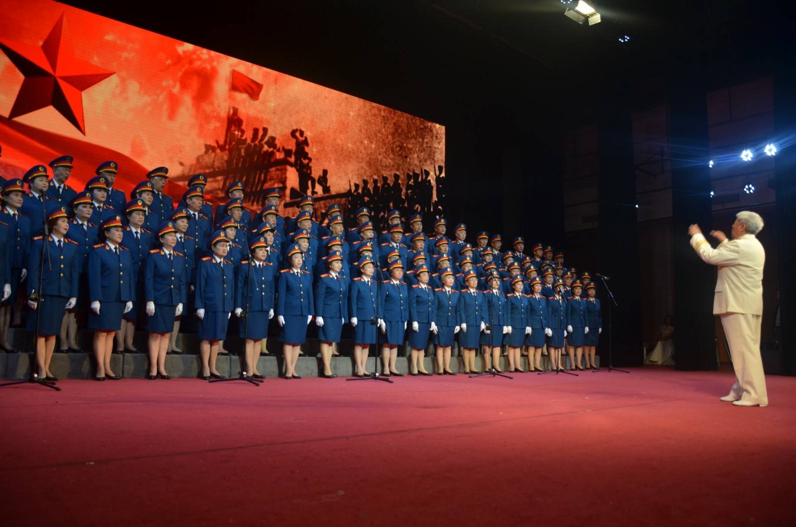 原创北京开国将军后代合唱团走进巴中 革命老区唱响主旋律