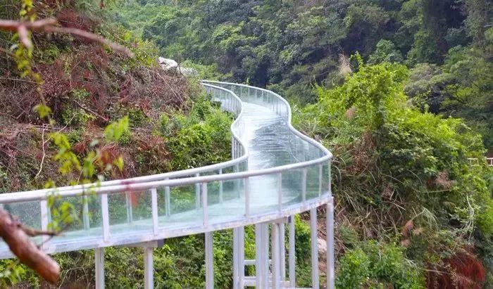 莆田4a级九龙谷5g星空玻璃漂流道龙凤头海滨浴场平潭海坛古城三点联票