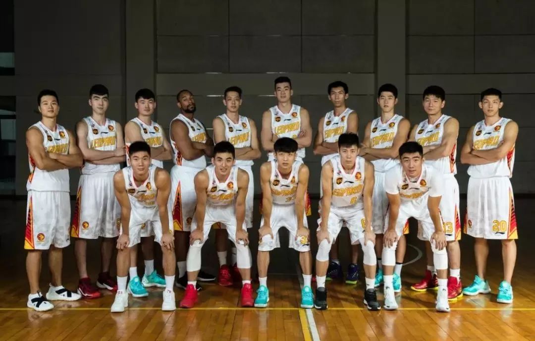 深圳新世纪领航者篮球俱乐部本次4支参赛队伍的基本情况下面小编带