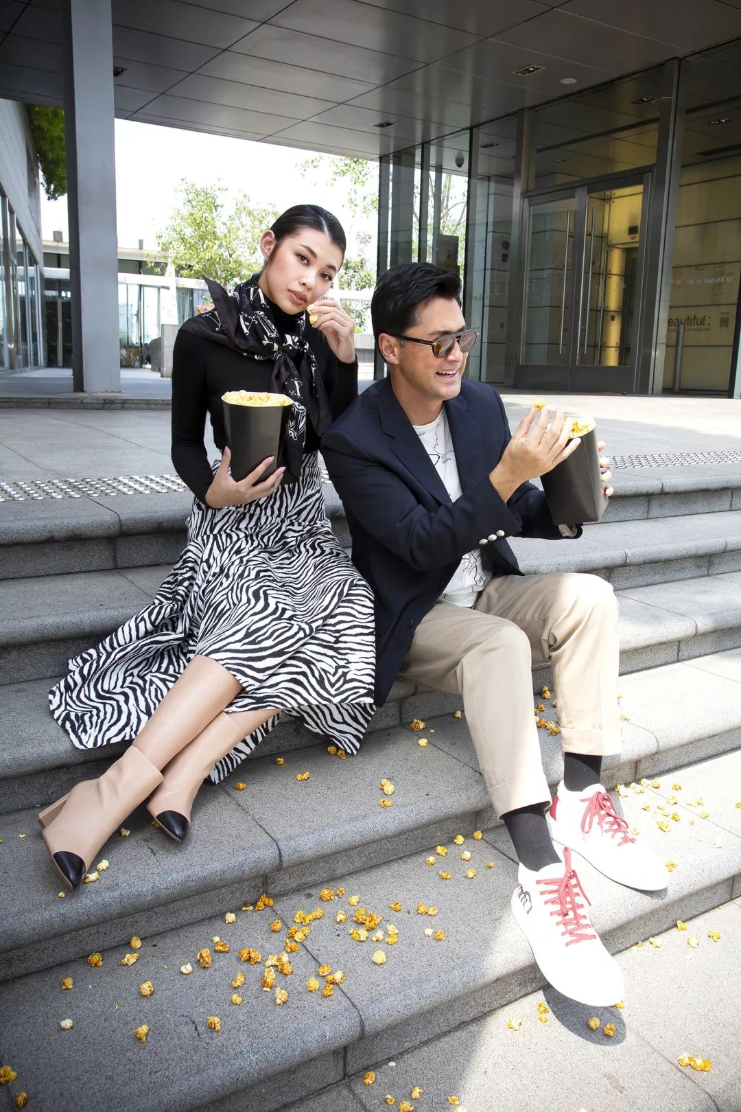 名流精英为你缔造个人风采～王敏德父女精彩演绎秋冬配搭