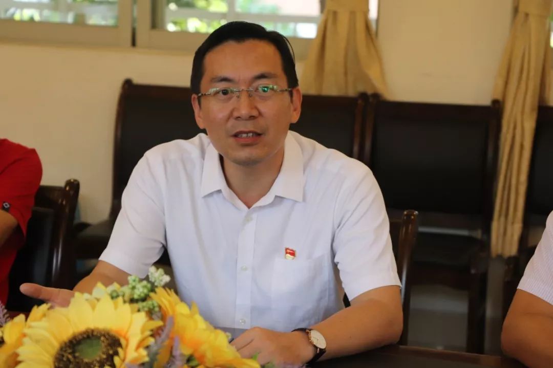 记勒流中学与富安初级中学初高中衔接工作会议